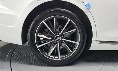 Hyundai Grandeur 2020, 101430 км, за 13207.79 USD