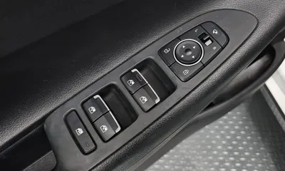 Hyundai Grandeur 2020, 101430 км, за 13207.79 USD - фото 12