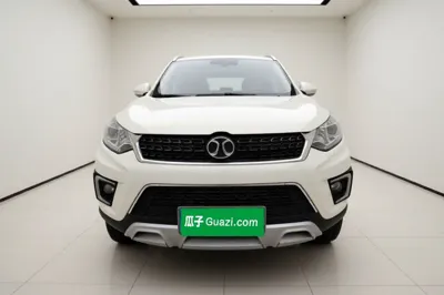 BAIC Senova X35 2016, 140400 км, за 4046 USD