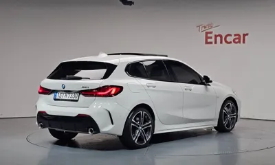 BMW 1-Series 2023, 31798 км, за 18511.23 USD