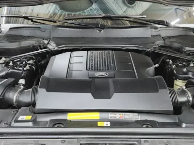 Land Rover Range Rover 2017, 205000 км, за 34373.37 USD - фото 6