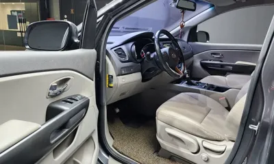 Kia Canival 2018, 138615 км, за 5901.27 USD - фото 10
