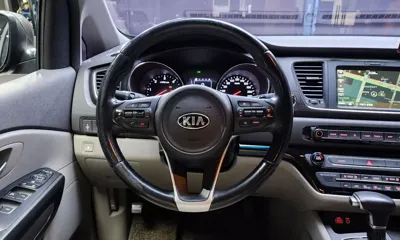 Kia Canival 2018, 138615 км, за 5901.27 USD - фото 14