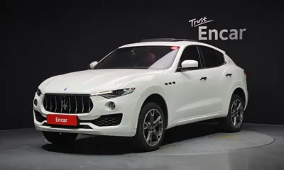 Maserati Levante · 2017 год