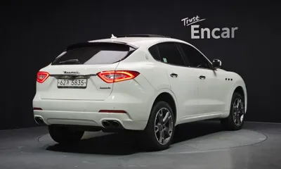 Maserati Levante 2017, 212280 км, за 11152.68 USD