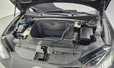 Hyundai Ioniq6 2023, 30399 км, за 19698.59 USD