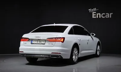Audi A6 2023, 42997 км, за 23466.44 USD