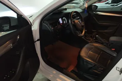 Skoda Octavia 2018, 58400 км, за 8310 USD - фото 18