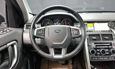 Land Rover Discovery Sport 2017, 122810 км, за 7285.98 USD - фото 12