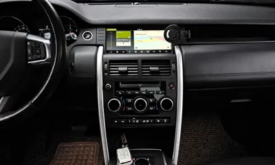 Land Rover Discovery Sport 2017, 122810 км, за 7285.98 USD - фото 13