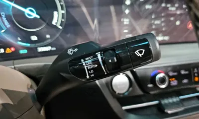 Kia K8 2023, 33967 км, за 65140.1 USD - фото 35