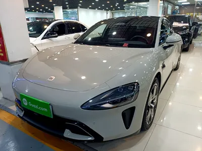 Xiaomi Auto SU7 · 2024 год