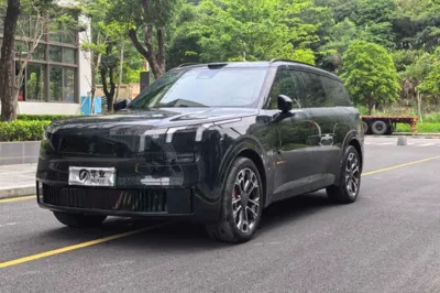 Lynk & Co 900 · 2025 год