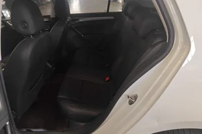 Volkswagen Golf 2020, 81100 км, за 10476 USD - фото 20