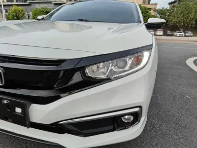Honda Civic 2020, 64600 км, за 9534.84 USD - фото 17
