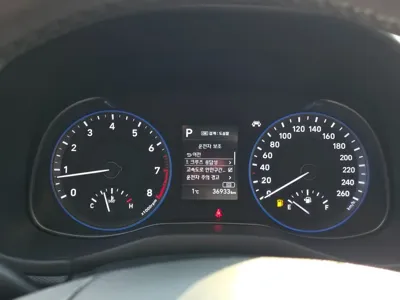 Hyundai Kona 2020, 36943 км, за 11009.78 USD - фото 10