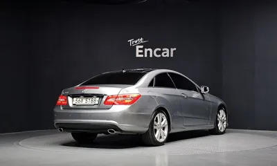 Mercedes-Benz E-Class 2013, 93726 км, за 5854.01 USD