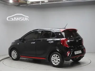 Kia Morning 2018, 61686 км, за 4923.2 USD
