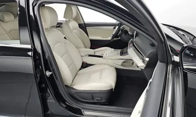 Hyundai Grandeur 2022, 129934 км, за 14469.77 USD - фото 12