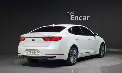 Kia K7 2016, 173625 км, за 4988.84 USD