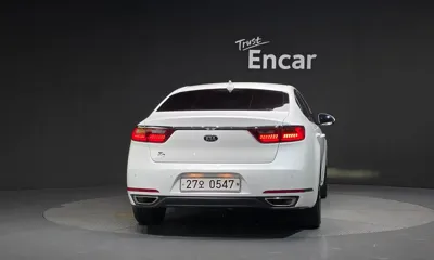 Kia K7 2016, 173625 км, за 4988.84 USD