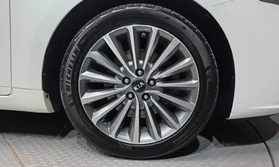 Kia K7 2016, 173625 км, за 4988.84 USD