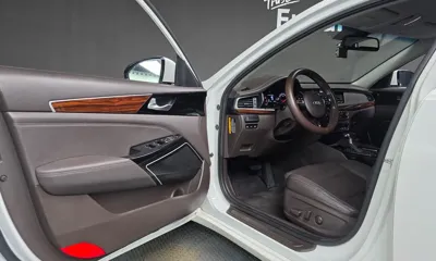 Kia K7 2016, 173625 км, за 4951.14 USD - фото 10