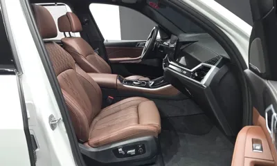 BMW X5 2025, 11379 км, за 84645.4 USD - фото 10