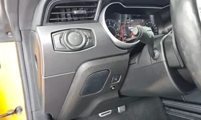 Ford Mustang 2022, 35561 км, за 18877.38 USD - фото 29