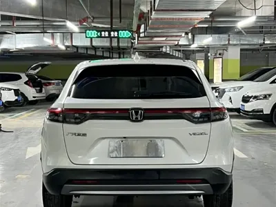 Honda Vezel 2023, 26000 км, за 17651.64 USD