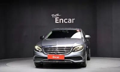 Mercedes-Benz E-Class 2019, 49809 км, за 17832.84 USD