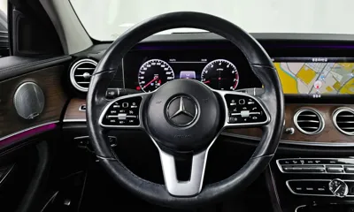 Mercedes-Benz E-Class 2019, 49809 км, за 17716.95 USD - фото 13