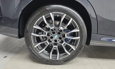 BMW X6 2026, 5367 км, за 88734.29 USD