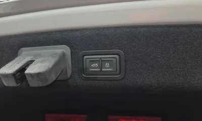 Audi A6 2018, 39889 км, за 12676.33 USD - фото 20