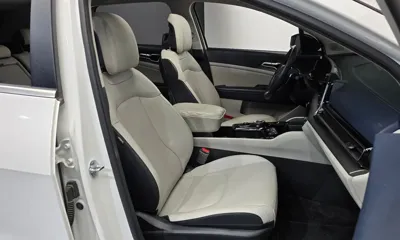 Kia Sportage 2024, 25706 км, за 66096.03 USD - фото 26