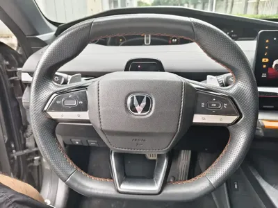 Changan UNI-V 2022, 42000 км, за 7798.55 USD - фото 7