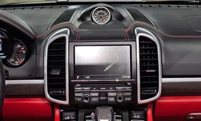 Porsche Cayenne 2016, 126946 км, за 18827.37 USD - фото 15