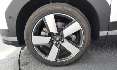 Hyundai Santafe 2024, 28856 км, за 20999.08 USD
