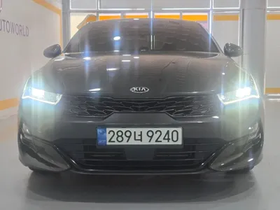 Kia K5 · 2020 год