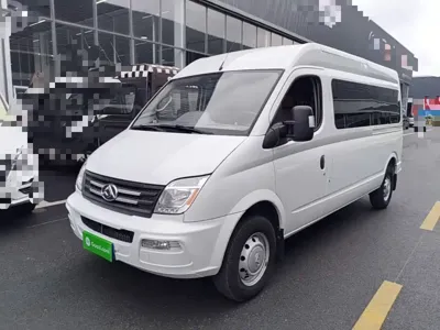 大通 V80 2022, 70900 км, за 12515.77 USD