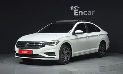 Volkswagen Jetta · 2021 год