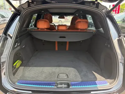 Mercedes-Benz GLC 2025, 6000 км, за 49998.88 USD - фото 9