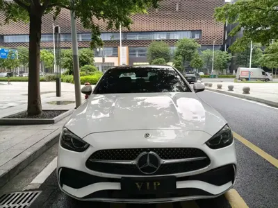 Mercedes-Benz C-Class 2022, 23000 км, за 23542.8 USD