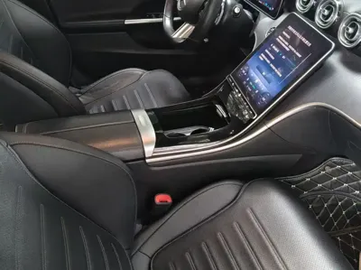 Mercedes-Benz C-Class 2022, 23000 км, за 23542.8 USD - фото 6