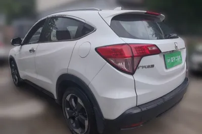 Honda Vezel 2016, 118400 км, за 6069 USD