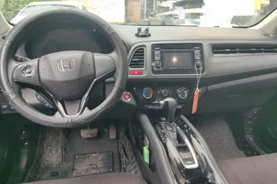Honda Vezel 2016, 118400 км, за 6069 USD - фото 9