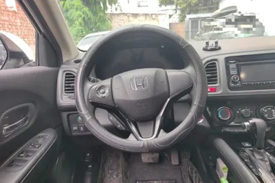 Honda Vezel 2016, 118400 км, за 6069 USD - фото 10