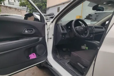 Honda Vezel 2016, 118400 км, за 6069 USD - фото 16
