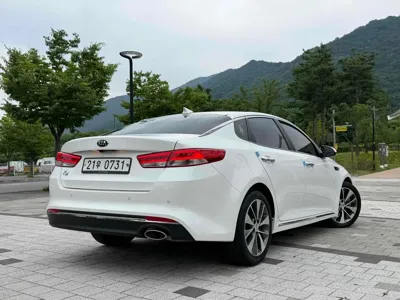 Kia K5 2016, 99000 км, за 6498.62 USD