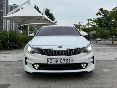 Kia K5 2016, 99000 км, за 6498.62 USD